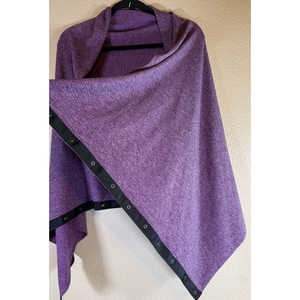 Lululemon Vinyasa Scarf Shawl Wrap Purple Black One Size Activewear Run Snaps - Picture 7 of 9